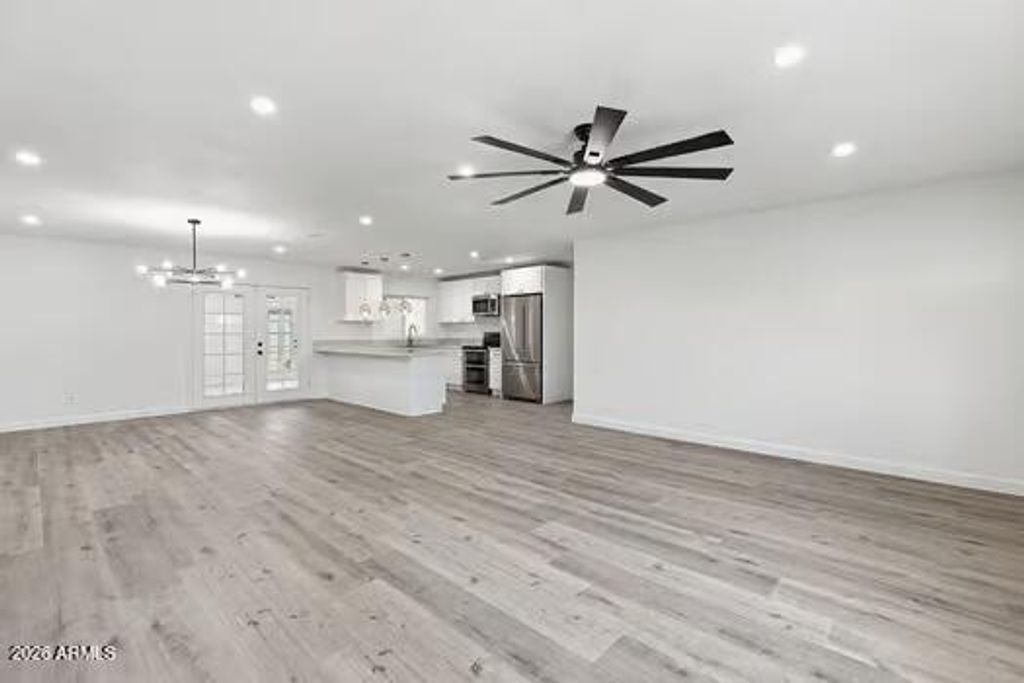 4218 W Grisworld Road, Phoenix, AZ 85051 — photo 5