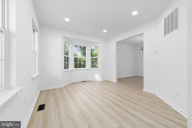 2032 S LANGLEY ST, Arlington, VA 22204