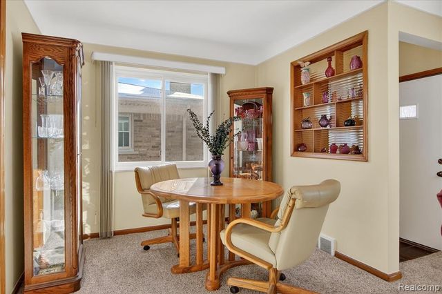 25602 Deborah, Redford, MI 48239