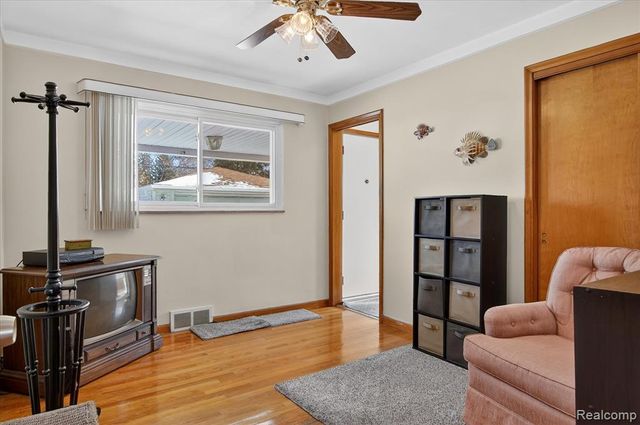 25602 Deborah, Redford, MI 48239