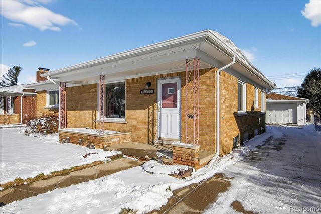 25602 Deborah, Redford, MI 48239