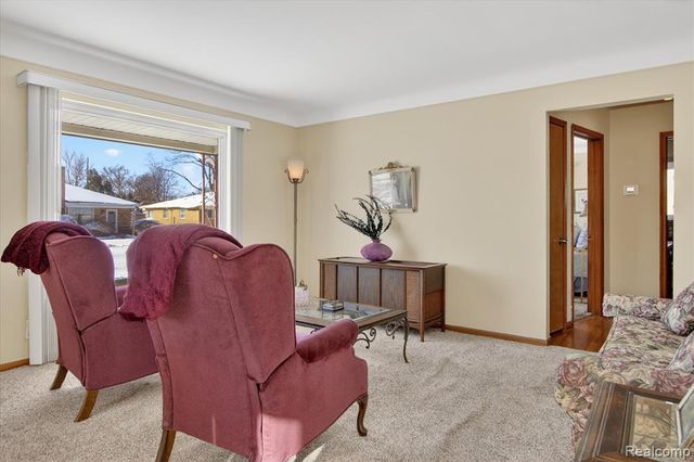 25602 Deborah, Redford, MI 48239