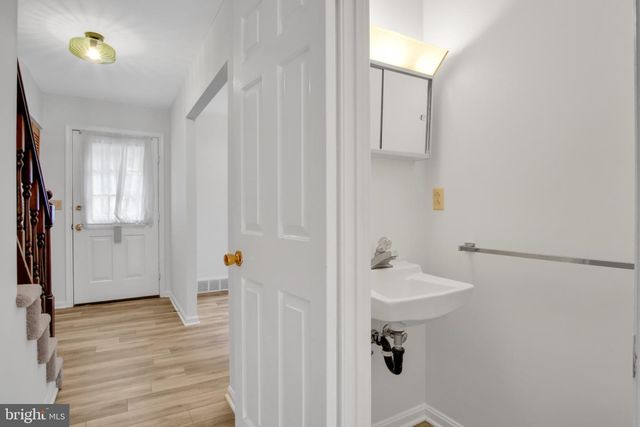 815 ALLENVIEW DR, Mechanicsburg, PA 17055