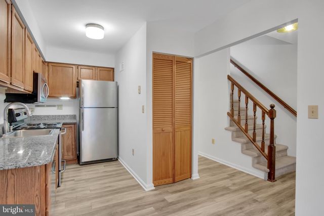 815 ALLENVIEW DR, Mechanicsburg, PA 17055