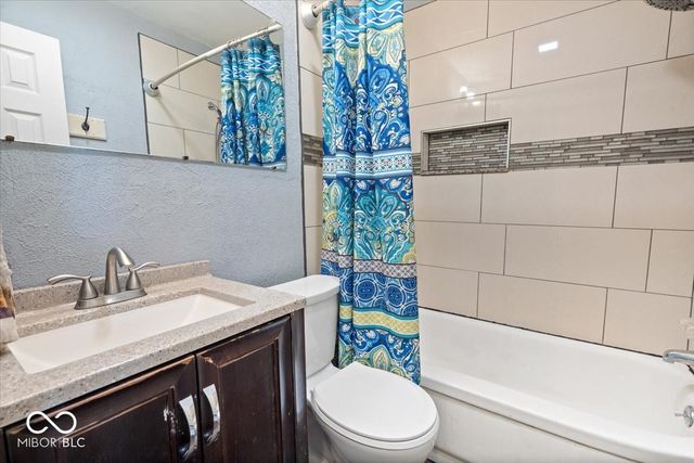 9115 E Washington Street, Indianapolis, IN 46229