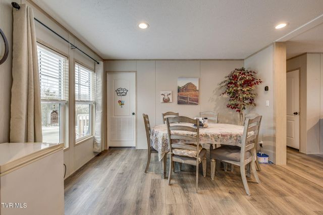 2475 South Wesley Chapel Road, Greeneville, TN 37745