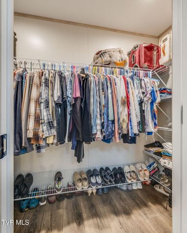 2475 South Wesley Chapel Road, Greeneville, TN 37745