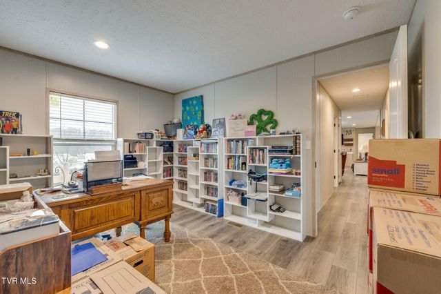 2475 South Wesley Chapel Road, Greeneville, TN 37745