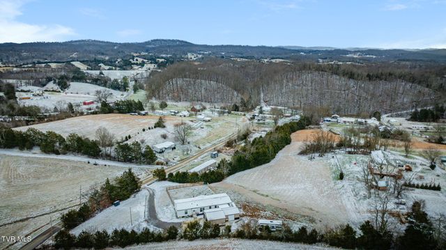 2475 South Wesley Chapel Road, Greeneville, TN 37745