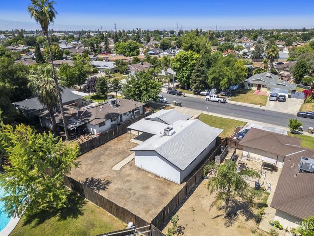 3504 Parsley Lane, Bakersfield, CA 93309