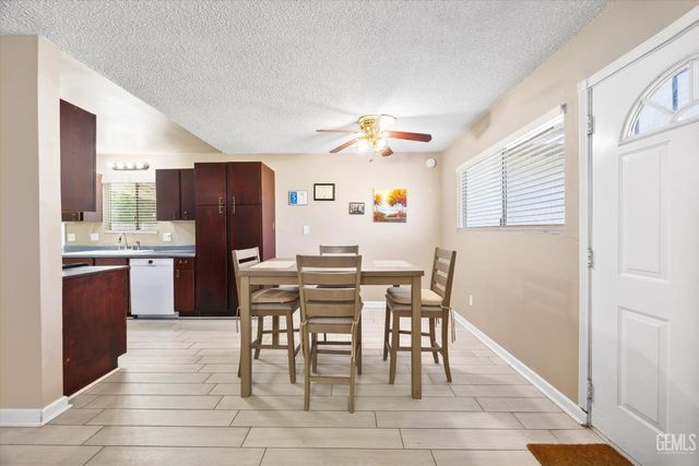 3504 Parsley Lane, Bakersfield, CA 93309