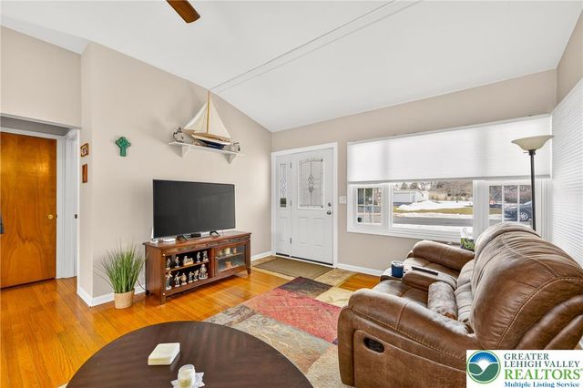 534 Seem Street, Emmaus Boro, PA 18049