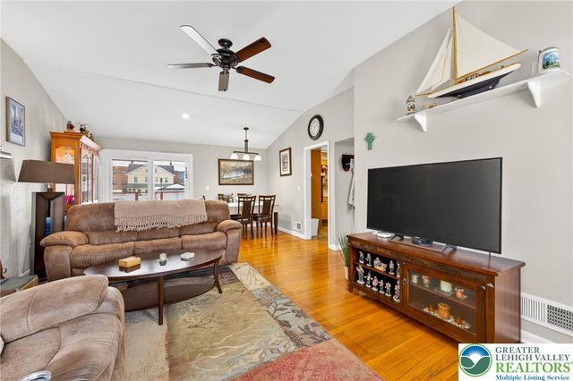 534 Seem Street, Emmaus Boro, PA 18049