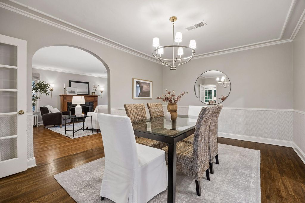 2817 Brookwood Terrace, Minneapolis, MN 55410 — photo 4