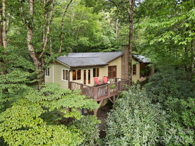 219 Kentwood Lane, Pisgah Forest, NC 28768