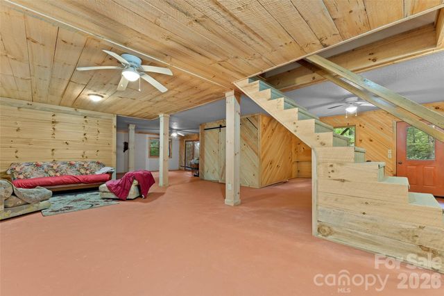 219 Kentwood Lane, Pisgah Forest, NC 28768