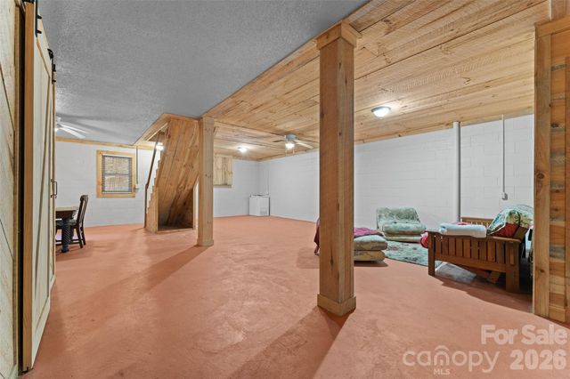 219 Kentwood Lane, Pisgah Forest, NC 28768