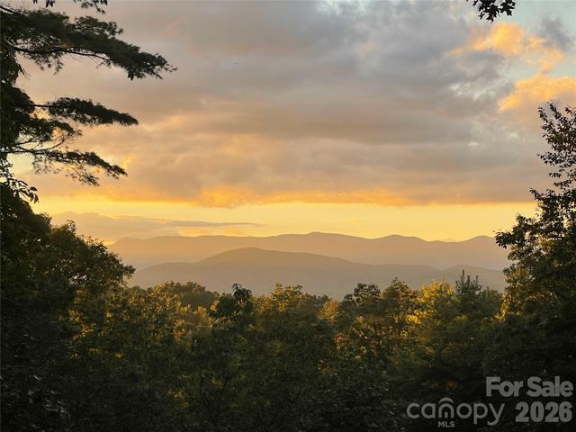 219 Kentwood Lane, Pisgah Forest, NC 28768