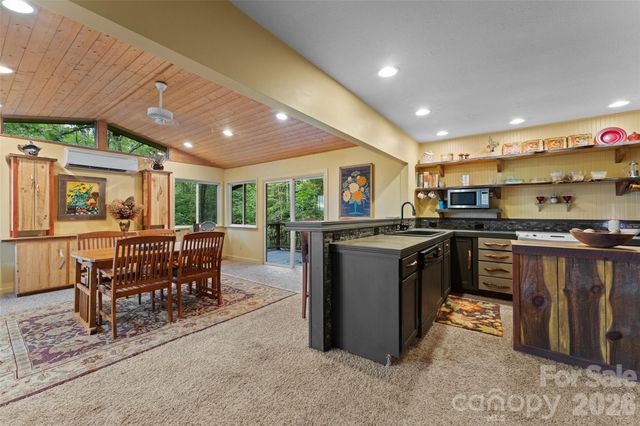 219 Kentwood Lane, Pisgah Forest, NC 28768