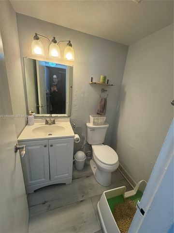 1805 Sans Souci Blvd 510, North Miami, FL 33181