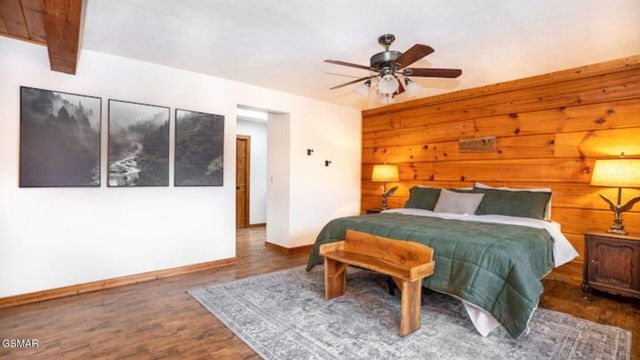 449 Lucerne Way, Gatlinburg, TN 37738