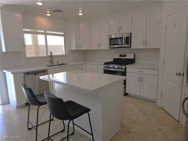 6717 Yellowhammer Place, North Las Vegas, NV 89084