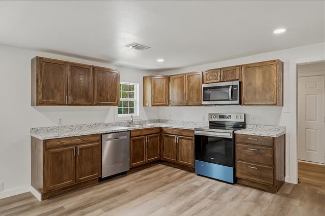 113 CR 2221, Daingerfield, TX 75638