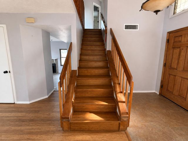 7624 Primrose Drive NW, Albuquerque, NM 87120