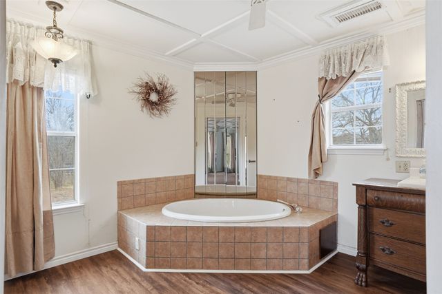 2411 Fm 1564 W, Caddo Mills, TX 75135