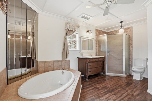 2411 Fm 1564 W, Caddo Mills, TX 75135