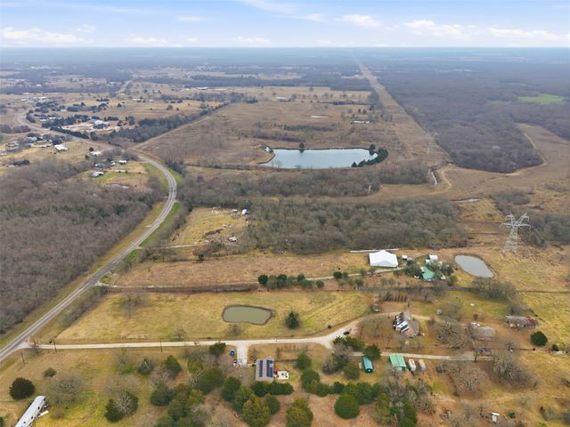 2411 Fm 1564 W, Caddo Mills, TX 75135