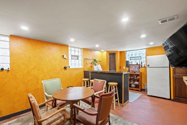 2419 Elm Street, River Grove, IL 60171