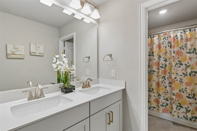 4130 Wyatt Way, Sachse, TX 75048