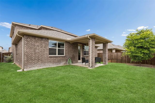 4130 Wyatt Way, Sachse, TX 75048