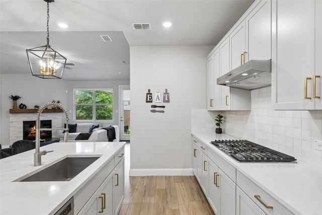 4130 Wyatt Way, Sachse, TX 75048