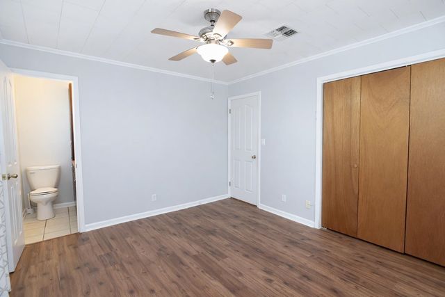 1245 Columbus Ave, Bayou Vista, LA 70380