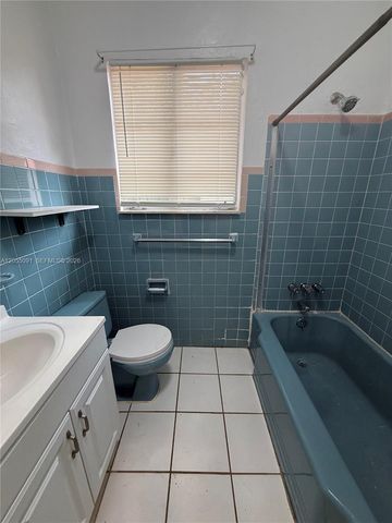3747 Sheridan Ave, Miami Beach, FL 33140