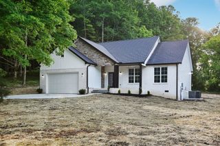 1550 Old Gallatin Rd, Portland, TN 37148