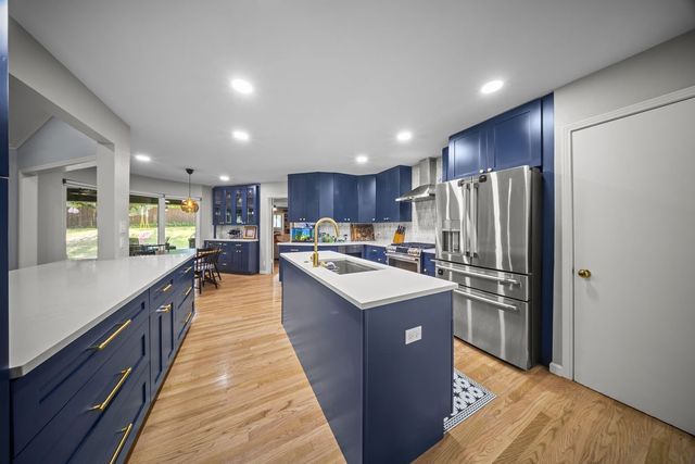 11714 El Hara Circle, Dallas, TX 75230