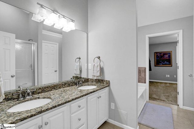 500 E Mountain Creek Road, Taylors, SC 29687