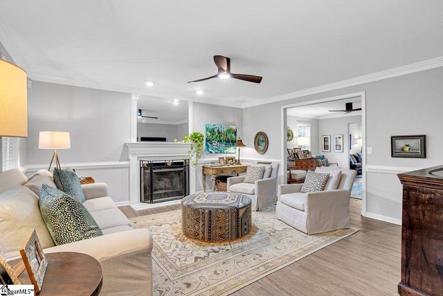 500 E Mountain Creek Road, Taylors, SC 29687