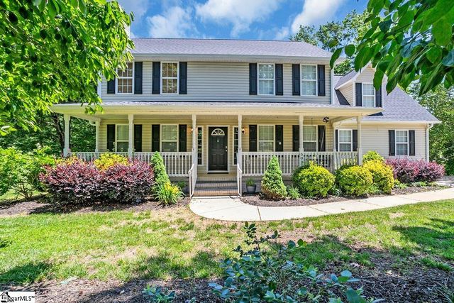 500 E Mountain Creek Road, Taylors, SC 29687