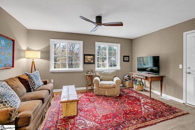 500 E Mountain Creek Road, Taylors, SC 29687