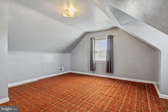 314 HOLY CROSS ROAD, Baltimore, MD 21225