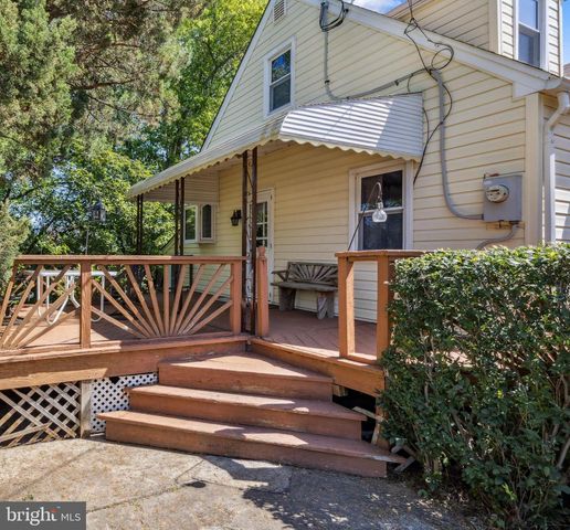 314 HOLY CROSS ROAD, Baltimore, MD 21225