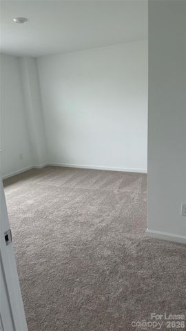 3214 Stelfox Street, Charlotte, NC 28262