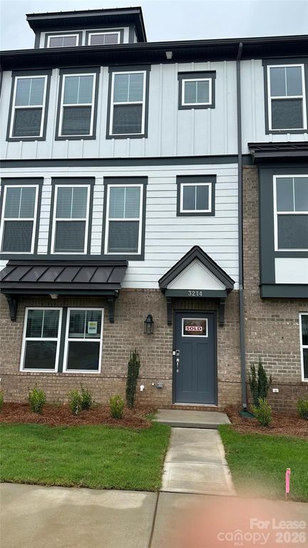 3214 Stelfox Street, Charlotte, NC 28262