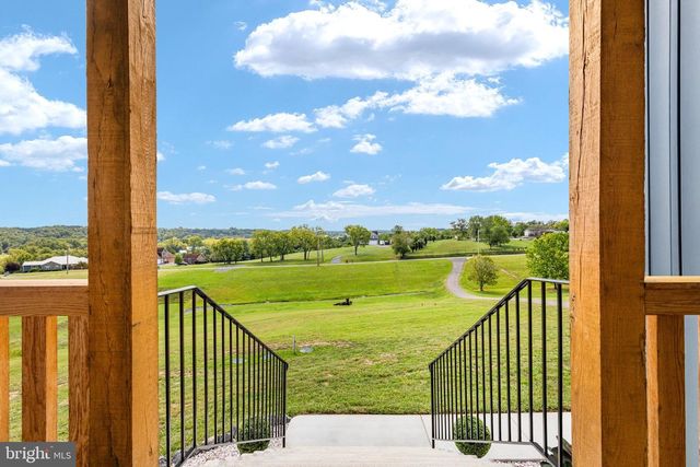 645 SLONAKER LN, Martinsburg, WV 25405