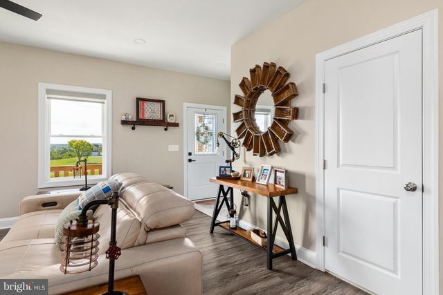 645 SLONAKER LN, Martinsburg, WV 25405