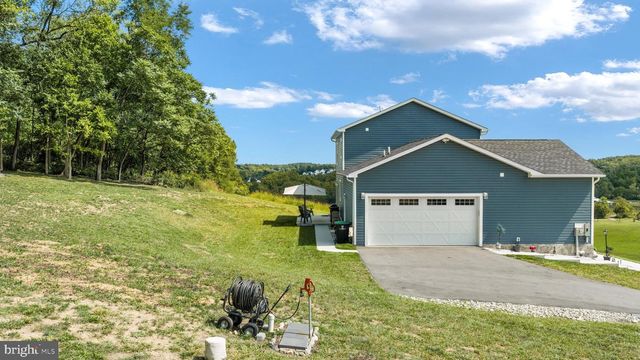 645 SLONAKER LN, Martinsburg, WV 25405